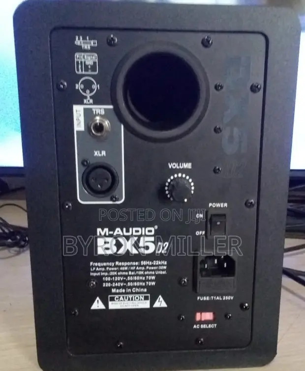 M-Audio BX5 D2 Studio Monitors - 1