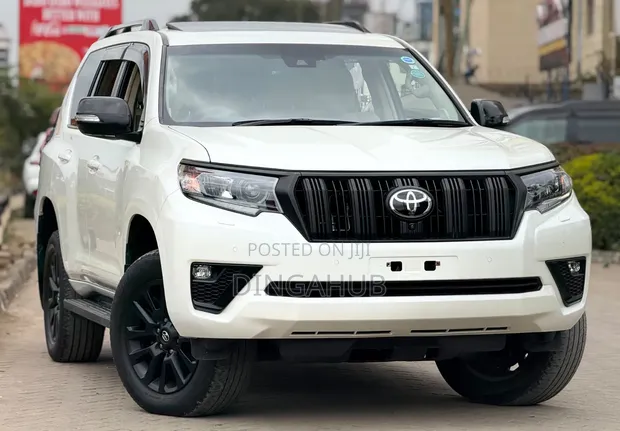 2023 Toyota Land Cruiser Prado 2.8 Pearl - 1
