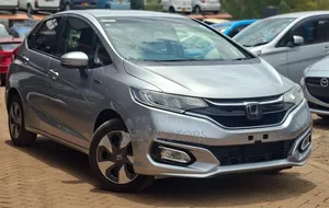 Honda Fit EX 2019 Silver Hybrid
