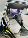 Toyota Land Cruiser Prado 2011 Nyeusi - 4