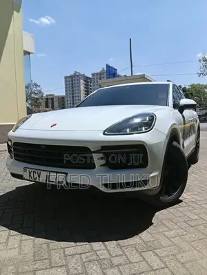 Porsche Cayenne S AWD 2019 Nyeupe