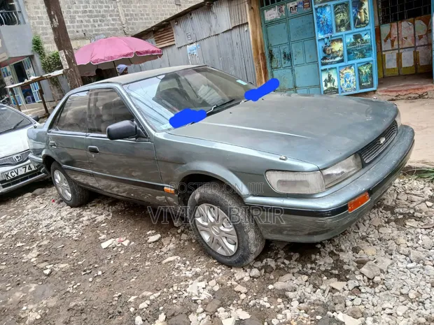 Nissan Bluebird 1999 Gray - 1