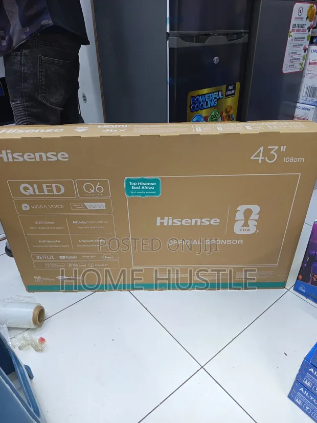 Hisense 43" QLED Smart 4K UHD TV (43Q6QKEN) - 1