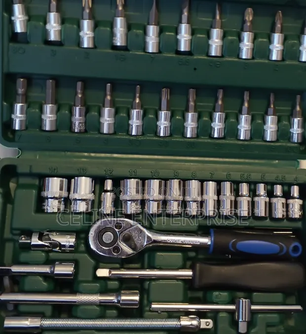 46-Piece Professional Socket Wrench Set - 1