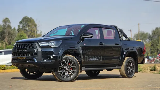Toyota Hilux 2022 Double Cab Black - 1