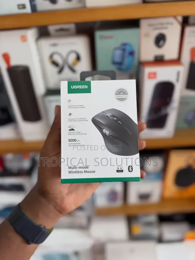 Ugreen MU008 Multi-Mode Vertical Mouse - 1
