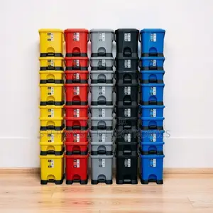 30L Plastiki Ngumu Pedal Bin - Taka Vumbi Bin