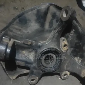 Isuzu D-Max Shocks, Struts & Components