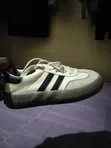 Mtumba Sneakers - Mpya Kabisa - 2
