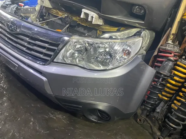 Subaru Forester SH5 Nosecut Xenon - 1