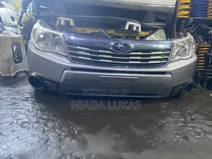 Subaru Forester SH5 Nosecut Xenon