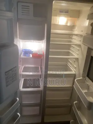 LG Side by Side Fridge Inauzwa
