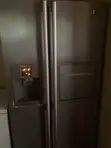 LG Side by Side Fridge Inauzwa - 3