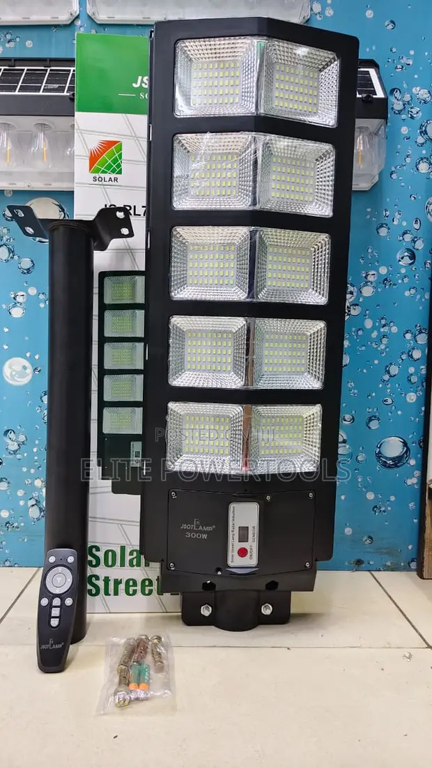 300W Solar Street Light with Remote Control - 1