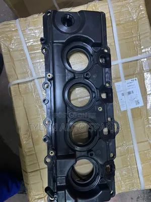 Nissan ZD30/NV350 Top Cover