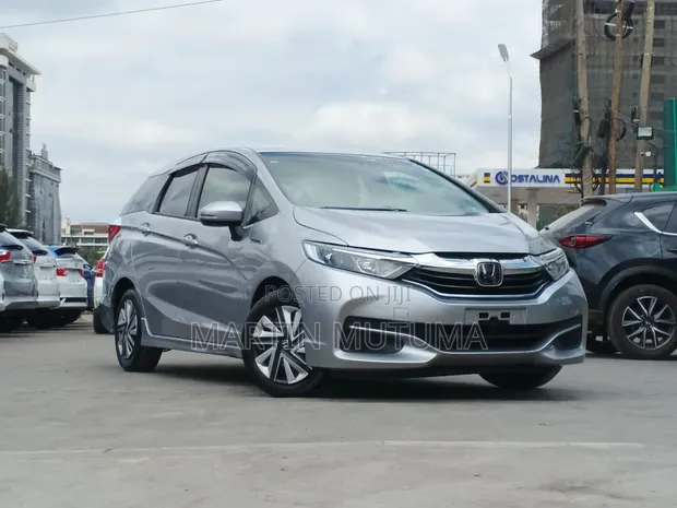 Honda Fit Shuttle 1.5 G 2WD 2019 Nyeupe - 1