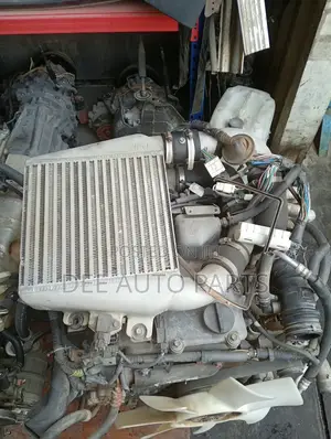 Injini ya Nissan Patrol Y61 ZD30