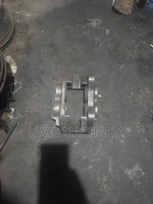 Toyota Land Cruiser Front Caliper (Used)