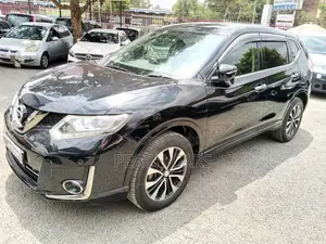 Nissan X-Trail 2017 Nyeusi