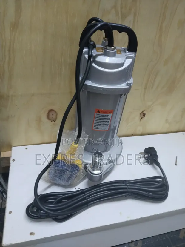 1 HP Submersible Water Pump, 40m Head - 1
