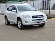 Toyota RAV4 2010 White - 2
