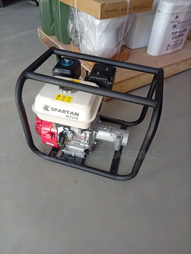 Spartan SLT210 Heavy-Duty Petrol Concrete Poker - 1