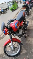 Bajaj Boxer 125 2024 Nyeusi - 4