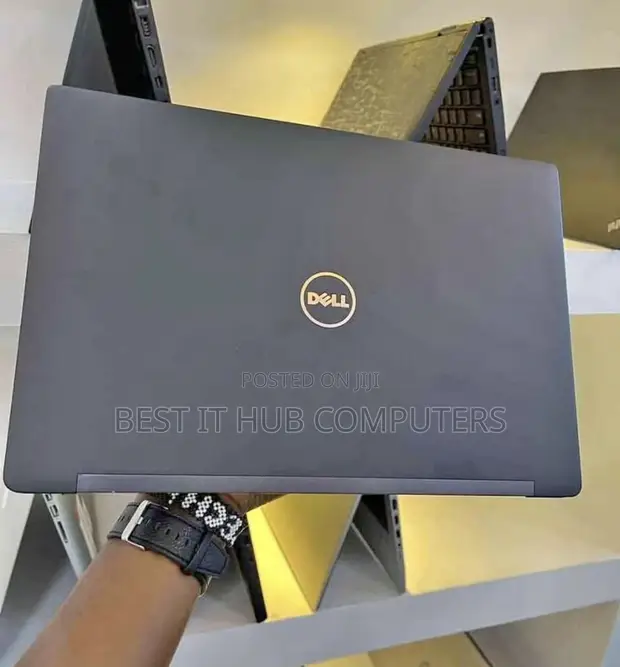Dell Latitude 7280 Laptop: Core i7, 8GB RAM, 256GB SSD, Touchscreen - 1