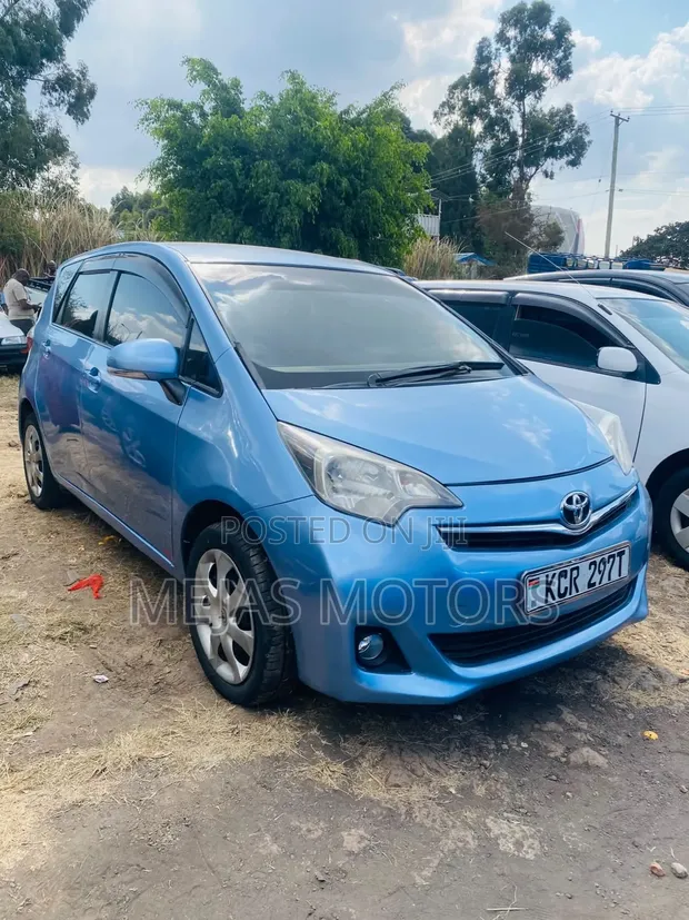 Toyota Ractis 2012 Blue - 1