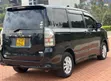 Toyota Voxy 2015 Nyeusi - 4