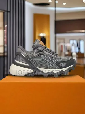 Louis Vuitton Summit Sneakers za Design