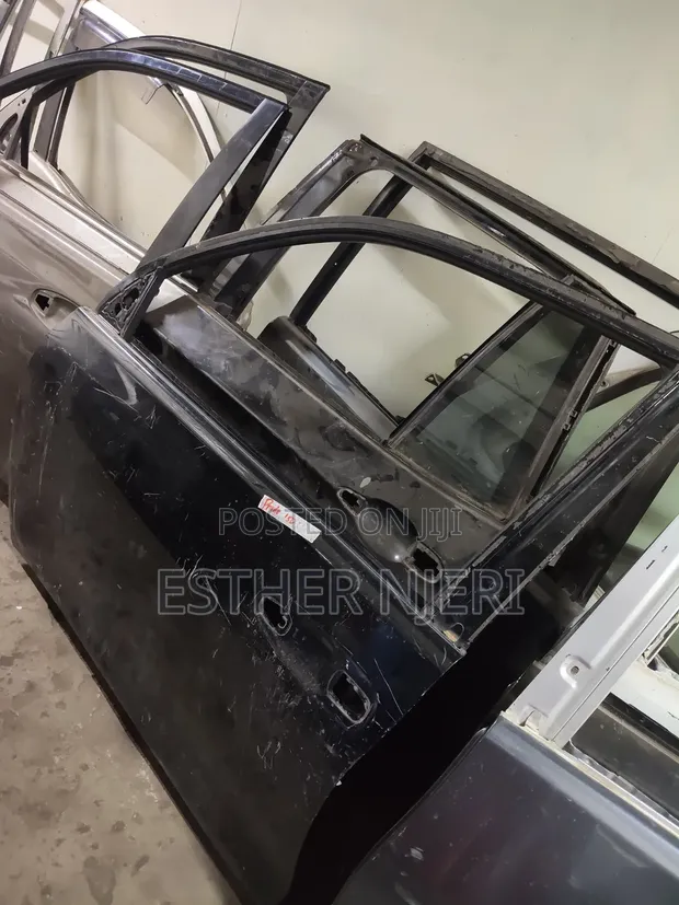 Used Toyota Land Cruiser Prado 150 Door - 1
