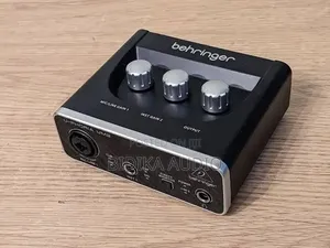 Behringer U-Phoria UM2 USB Audio Interface