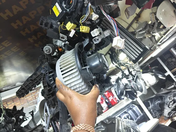 Toyota Land Cruiser Prado 150/160/165 Brower - 1