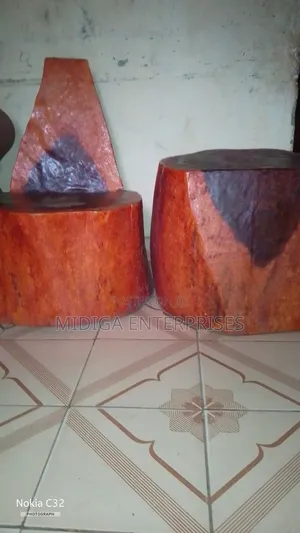 Set ya Viti na Meza ya Mbao Ngumu ya Elgon Tick ya Jadi