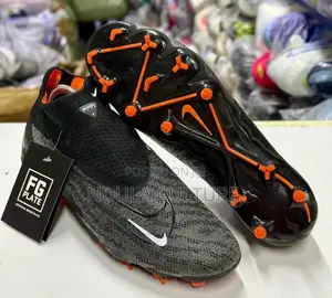 Nike Phantom GX Elite Dynamic Fit FG Viatu vya Mpira