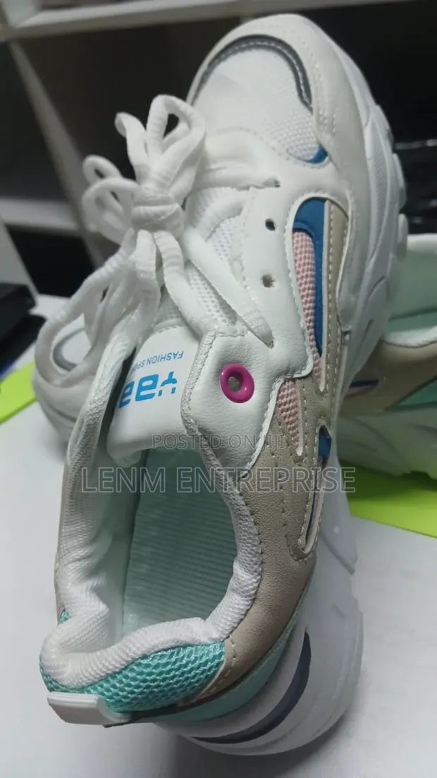 Ladies Casual Sneakers - 1