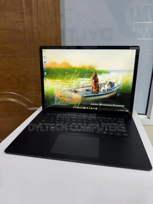 Microsoft Surface Laptop 4 16GB Ryzen 7 512GB SSD - 1