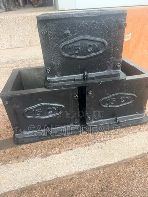 Cast Iron Concrete Compression Test Cube Moulds
