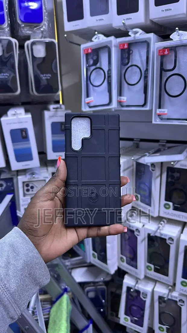 "Rugged Shield" Tactical TPU Armor Case kwa Galaxy S22 Ultra - 1