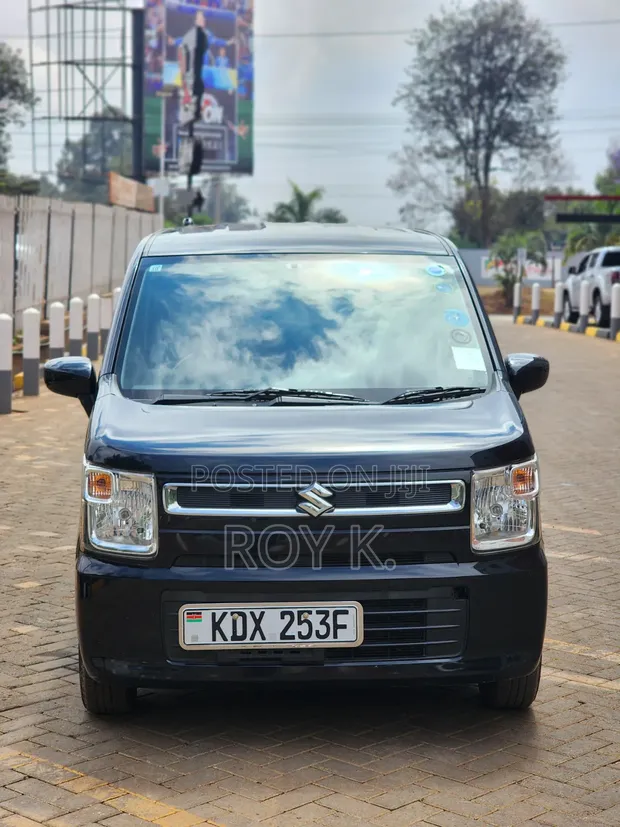 Suzuki Wagon R 660 Hybrid FWD 2019 Black - 1
