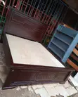 Kitanda cha Mbao cha Mahogany cha Ukubwa wa 5x6 - 2