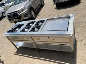 Commercial Combined Range Cooker - 5 Burner na Gas Griddle