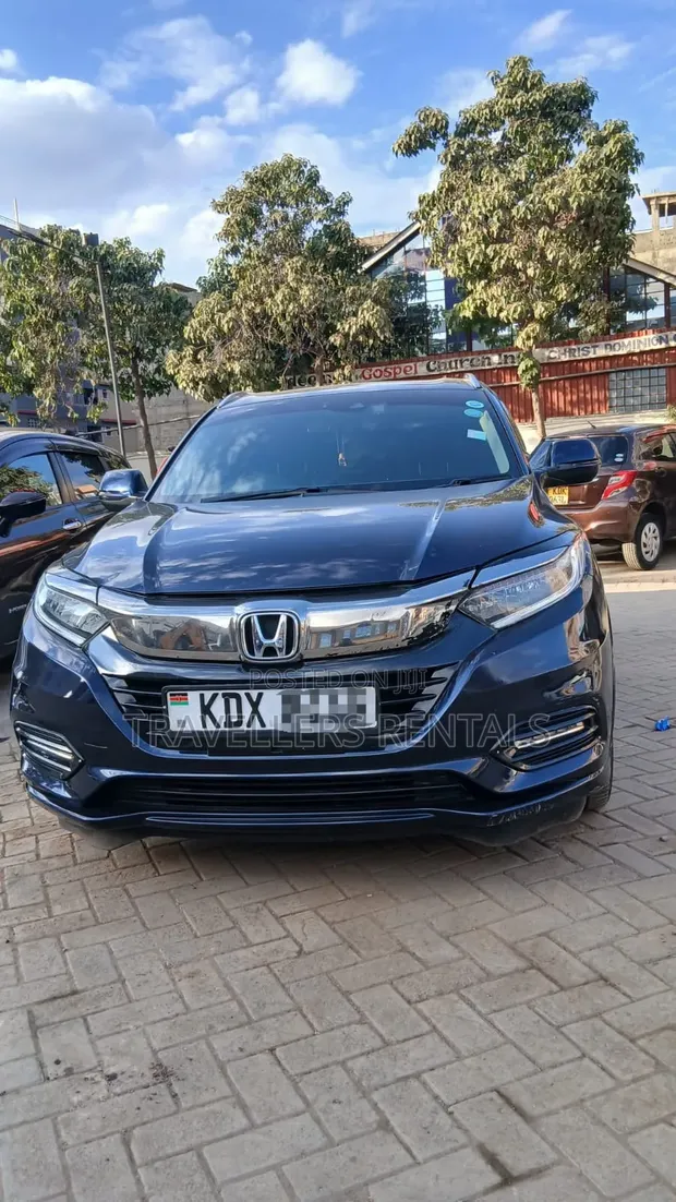 Honda Vezel Hybrid - Black - 1