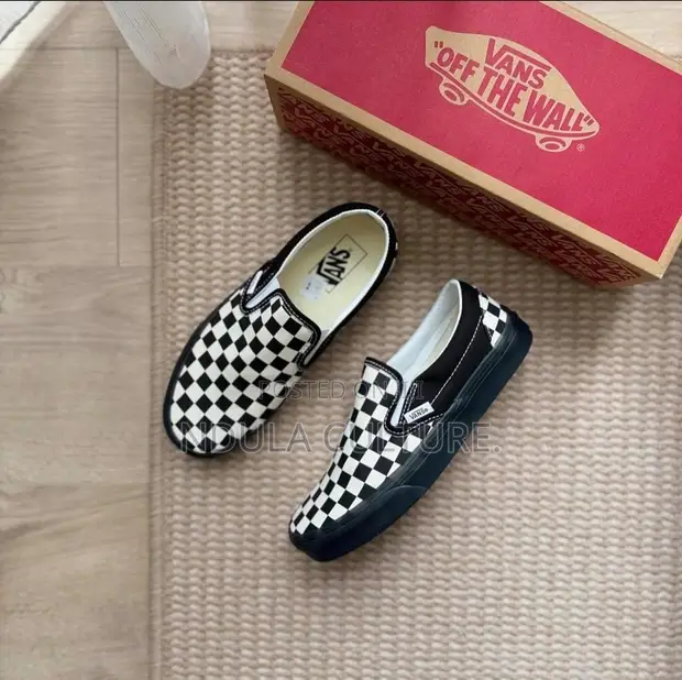 Vans Classic Slip-On Sneakers - 1