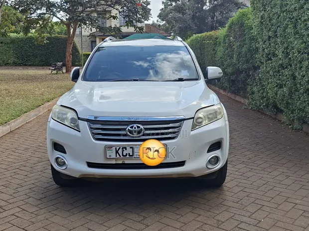 Toyota Vanguard 2009 White - 1