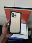 Apple iPhone 13 Pro 256GB Mpya Rangi ya Dhahabu - 2
