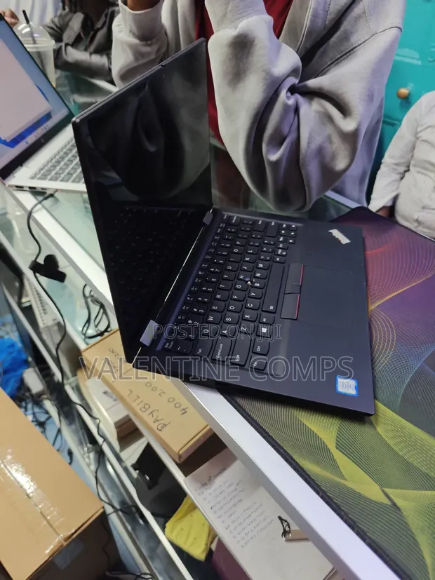 Lenovo ThinkPad X390 Laptop - 16GB RAM, 256GB SSD - 1