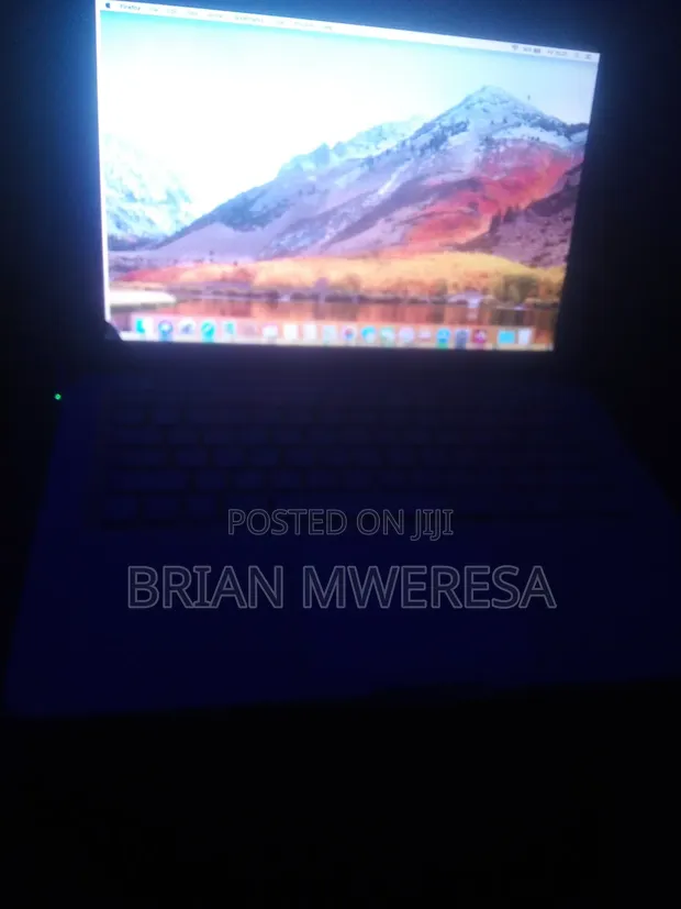 Microsoft Surface 2 Laptop 4GB RAM, 128GB HDD - 1