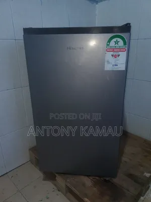 Hisense Fridge - Kijivu